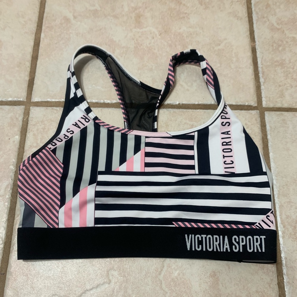 Size Small Victoria’s Secret Sport s Bra